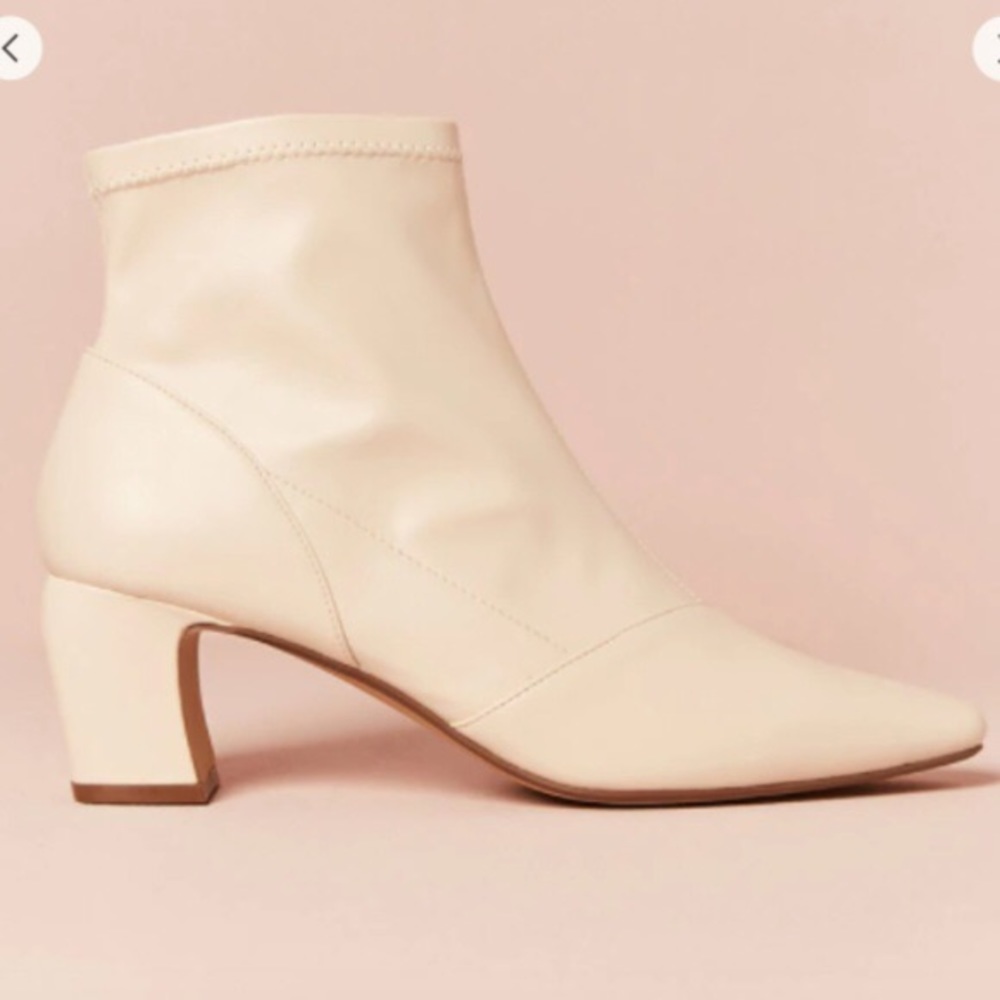 F21 Faux Leather Ankle Boots (Ivory)